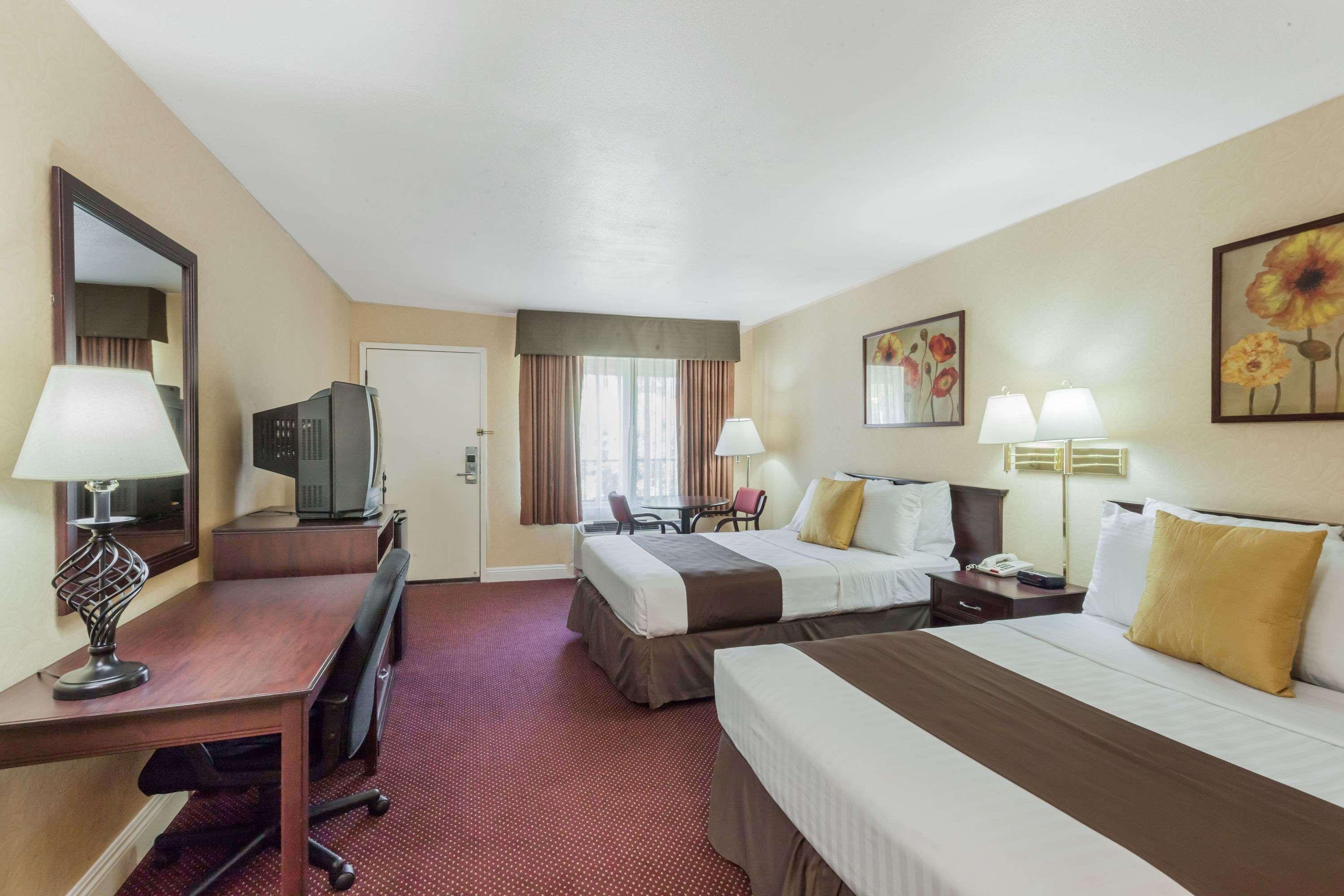 Hospitality Inn San Bernardino Kültér fotó